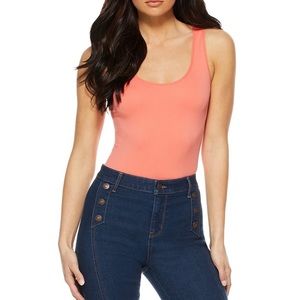 New Women’s Porcelain Rose Sofia Vergara Bodysuit. Size: XS, Extra Small